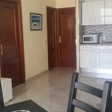 Yomely Apartment